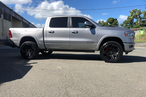 Dodge RAM 1500 with Tuff Off-Road T21